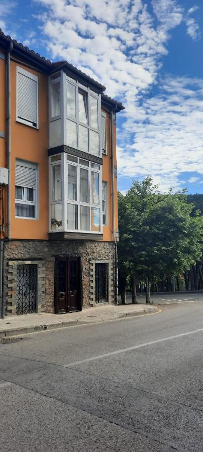 Villa Lucin Сантандер Екстериор снимка